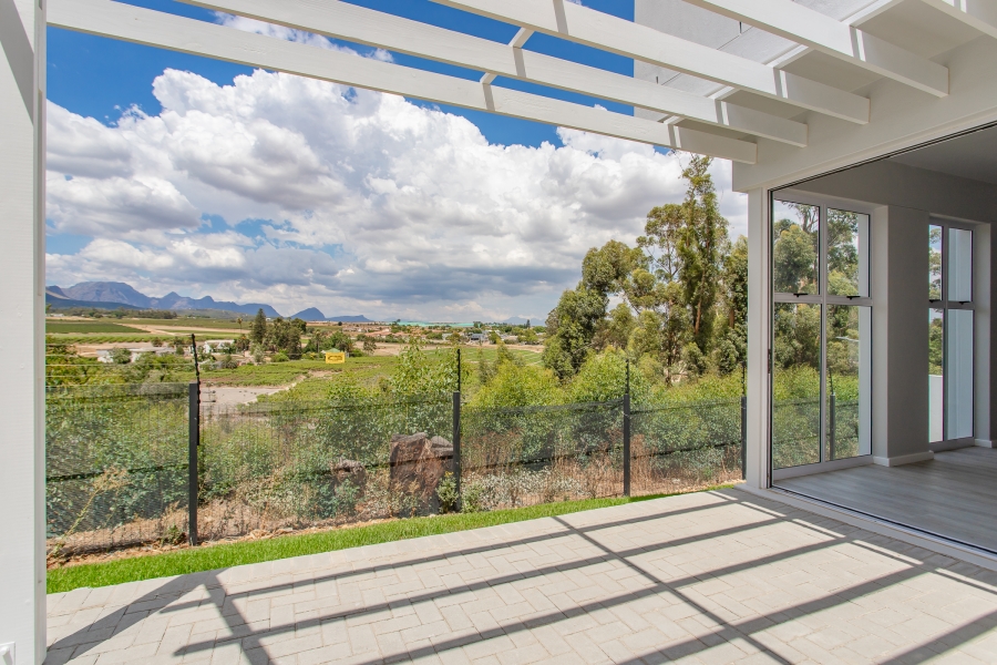 3 Bedroom Property for Sale in Berg En Dal Western Cape